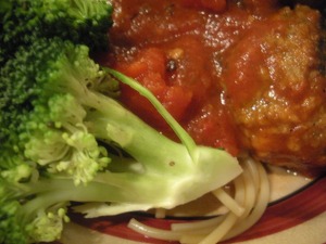 pasta and meatballs with broccoli